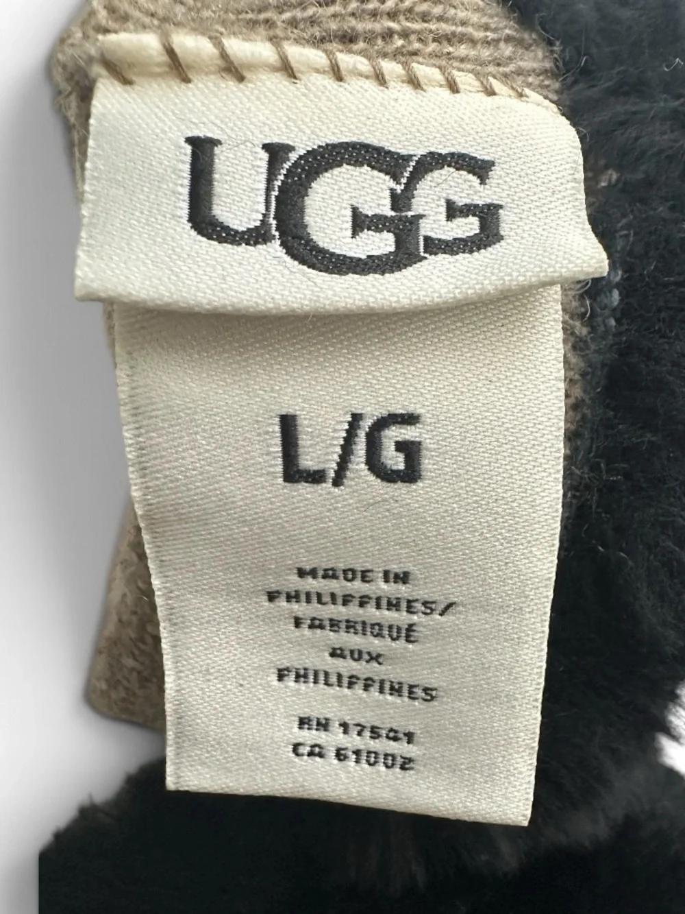 UGG Leather Tech Touch Gloves Cashmere Lined Shearling Cuff Black Sz Large NWT